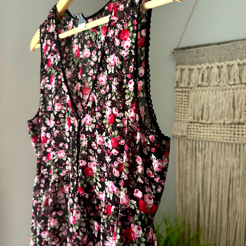 Hot Topic Grunge Floral Long Sheer Empire Waist Button Tiered Sleeveless Dress L